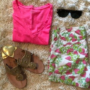 Lilly Pulitzer Strawberry Print Shorts (Women’s 0)
